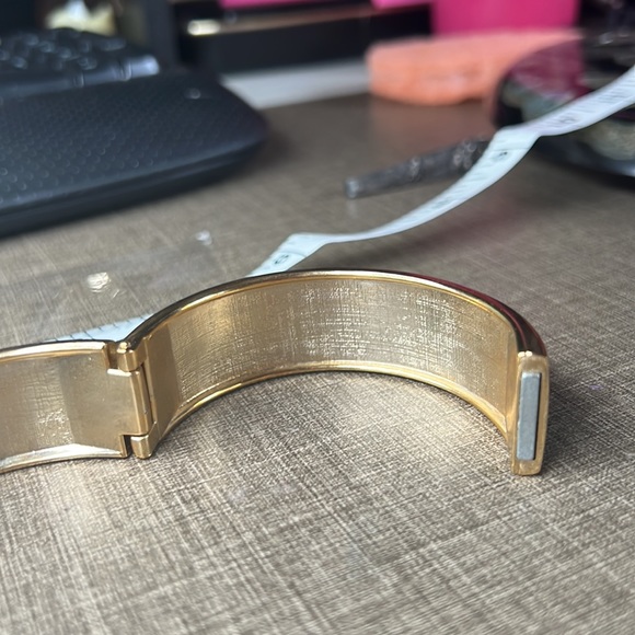 Blue Bracelet Magnet Cuff - Picture 8 of 9